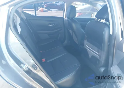 2022 Nissan Sentra Sr Xtronic Cvt z USA, uszkodzony, nr VIN 3N1AB8DV8NY206542